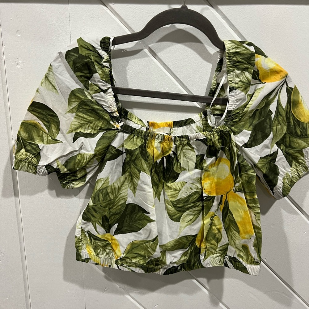 Lemon top